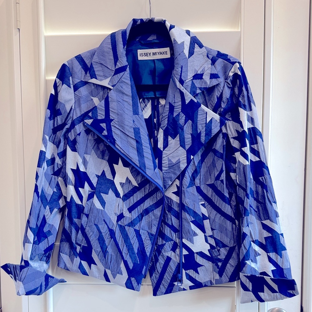 Issey Miyake Abstract Houndstooth Blue and White Moto Jacket Blazer